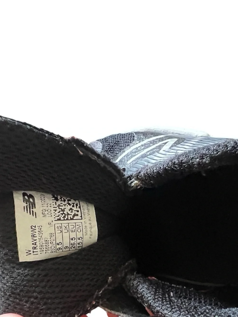 New Balance RAV v2 Kids' Black and White Running Shoes | Size 9.5 Wide